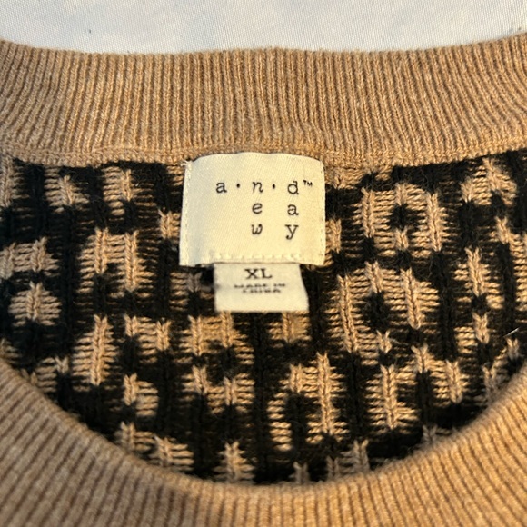 A New Day leopard print sweater size XL - Picture 2 of 2